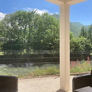 Maison 4 Personnes En Bord De Rivière Hébergement de vacances